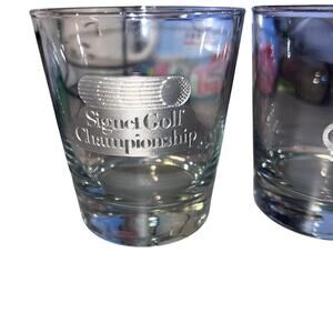 Signet golf championship engraved silvertone plaque set of four whiskey glasses‎